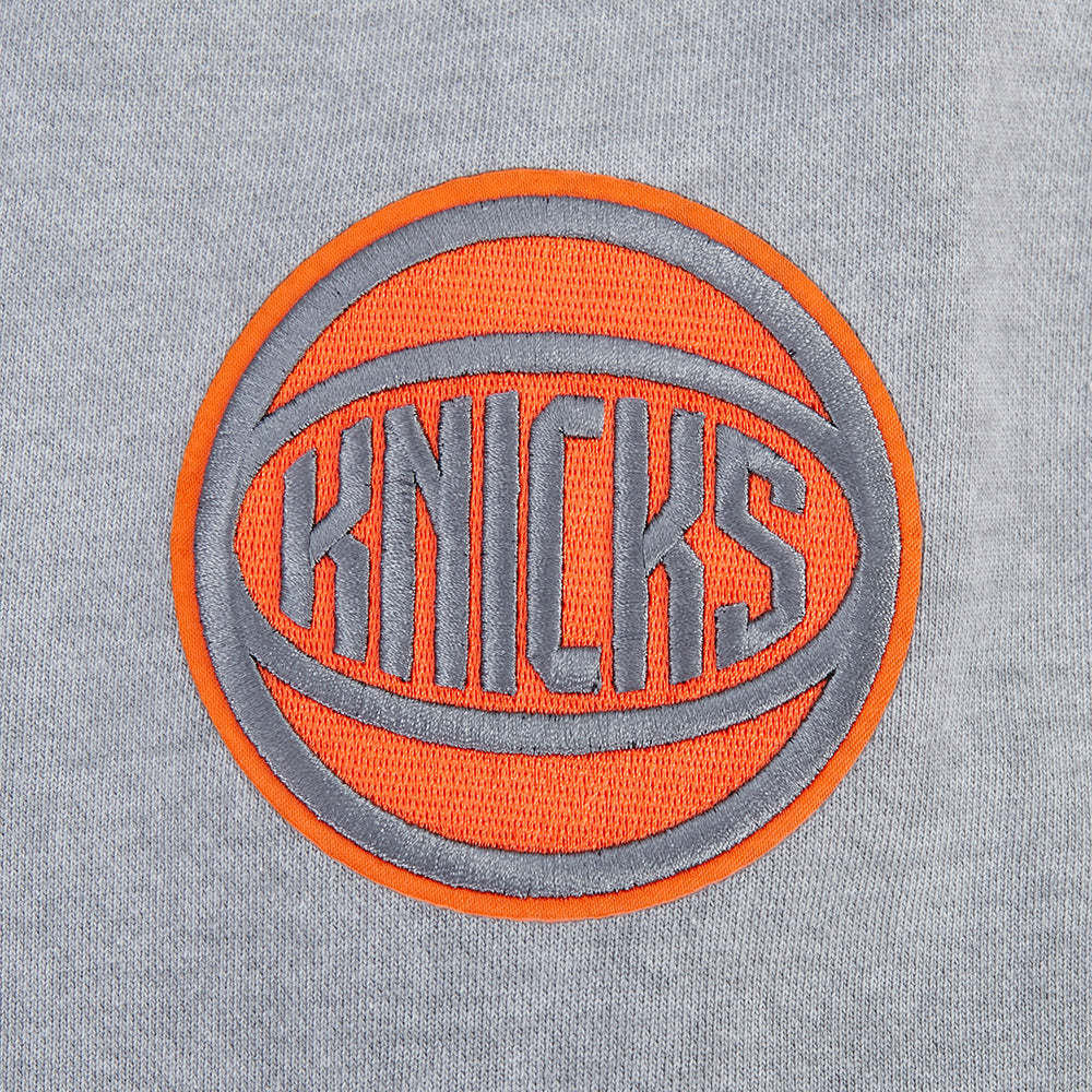NBA NEW YORK KNICKS FIRST TEAM MEN'S PULL OVER HOODIE (WASHED GREY)