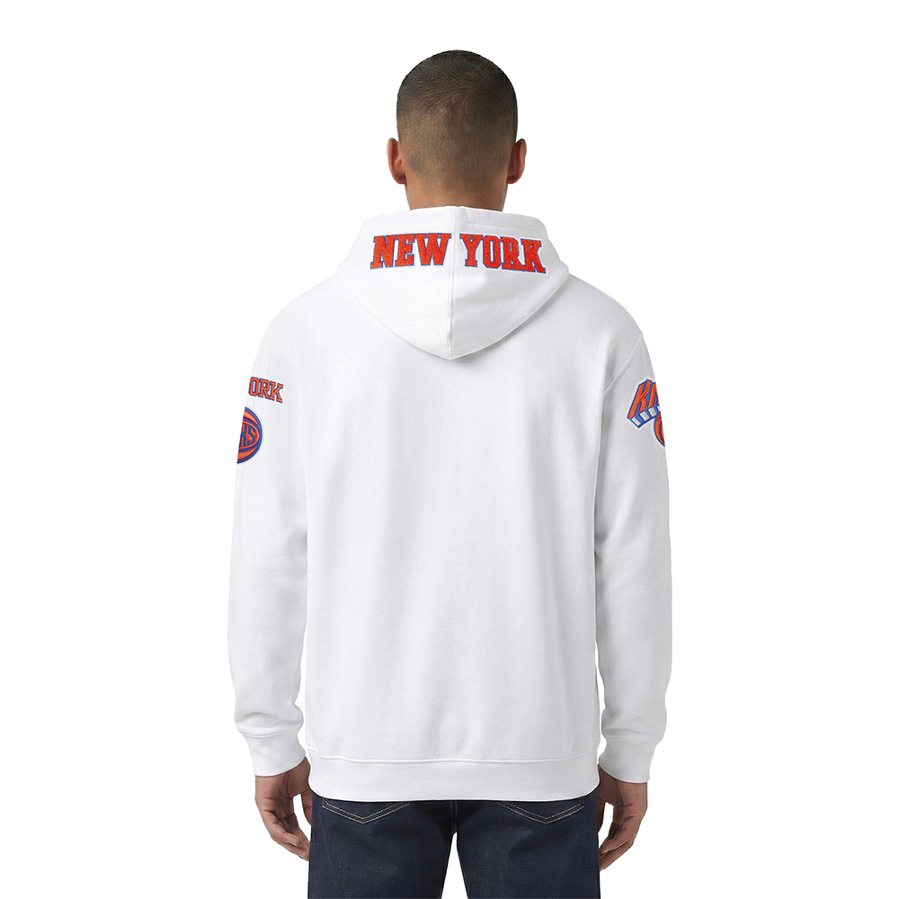 BNK552755-WHT-MODEL-2