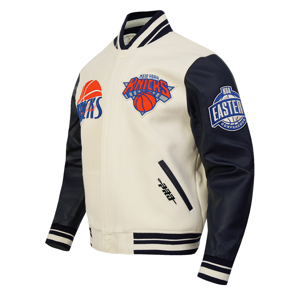 NBA NEW YORK KNICKS ORIGINAL PLAYERS MEN'S VARSITY JACKET (EGGSHELL/ MIDNIGHT NAVY)