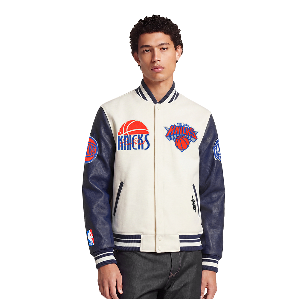 NBA NEW YORK KNICKS ORIGINAL PLAYERS MEN'S VARSITY JACKET (EGGSHELL/ MIDNIGHT NAVY)