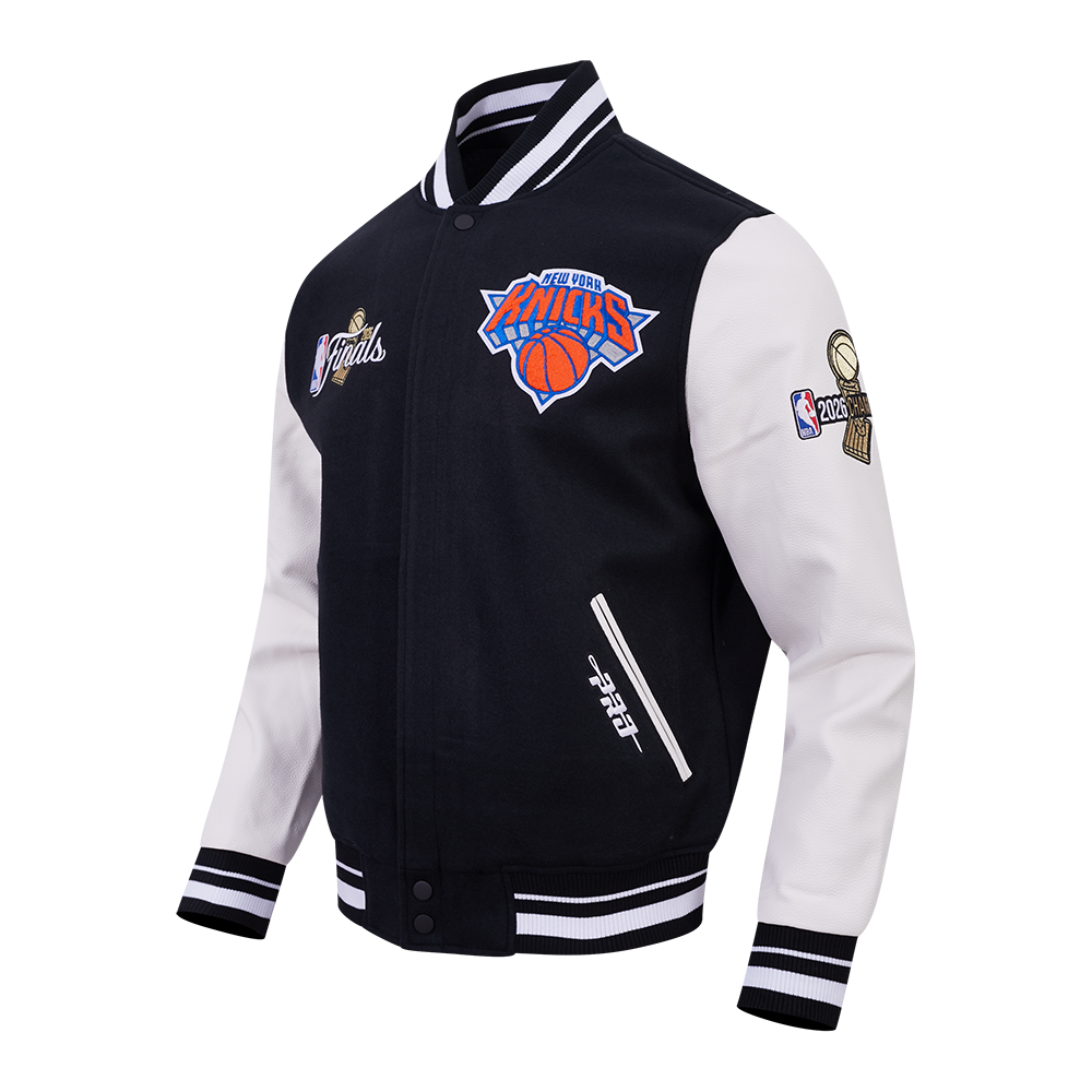 NEW YORK KNICKS 2026 NBA CHAMPIONSHIP   MEN'S VARSITY JACKET (BLACK/WHITE)