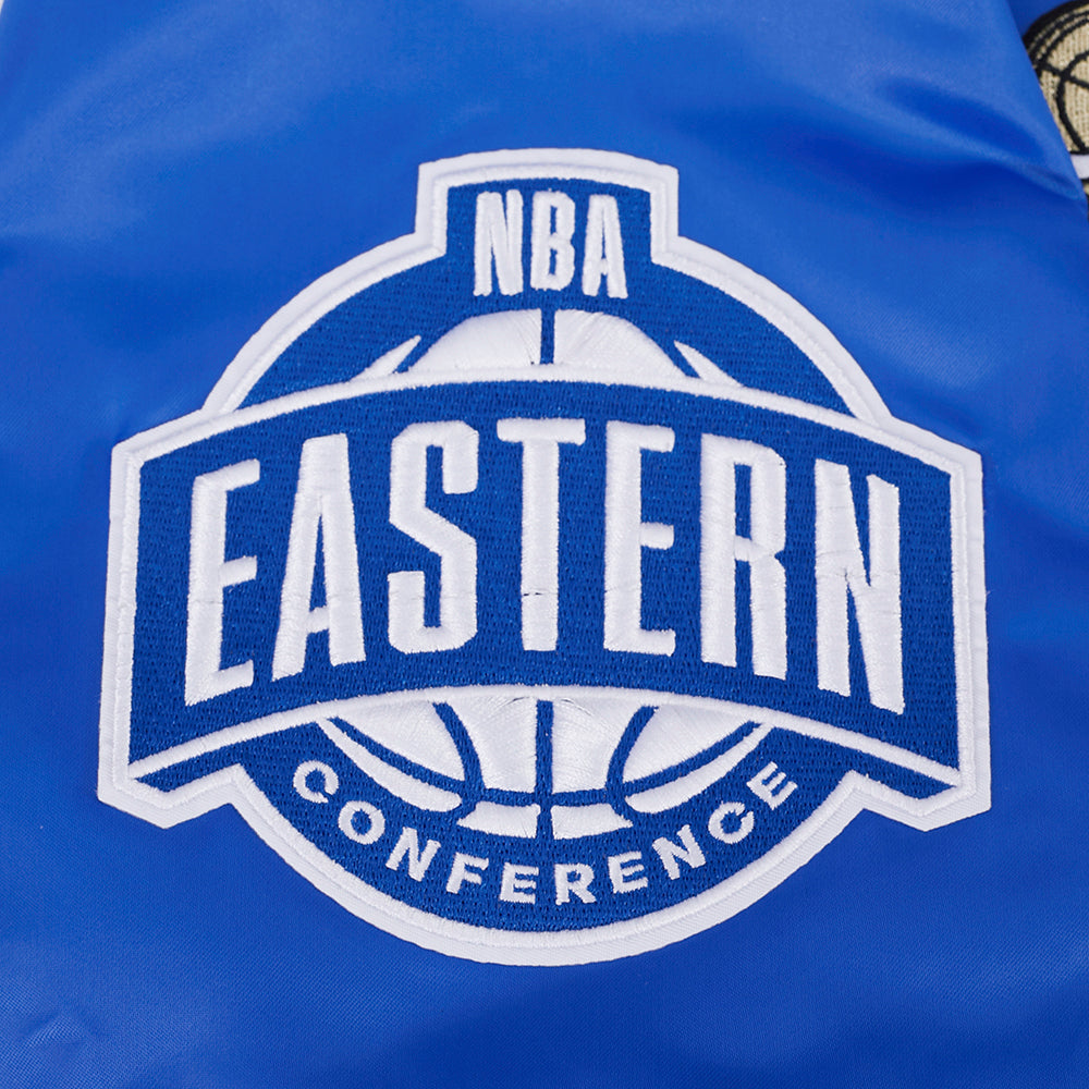 NBA NEW YORK KNICKS BLOUSON DU CHAMPIONNAT 2026 EN SATIN POUR HOMME (BLEU ROYAL/ORANGE/BLEU ROYAL)