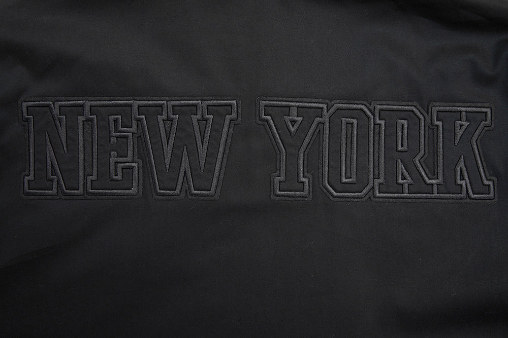 NBA NEW YORK KNICKS NEUTRAL MEN'S  TWILL JACKET (BLACK)