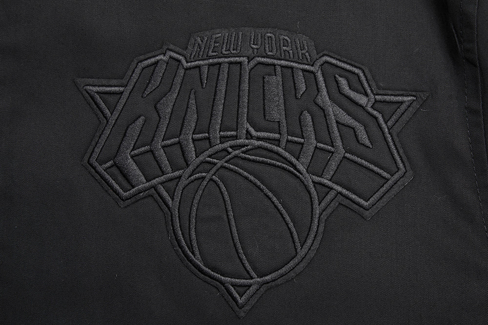 NBA NEW YORK KNICKS NEUTRAL MEN'S  TWILL JACKET (BLACK)