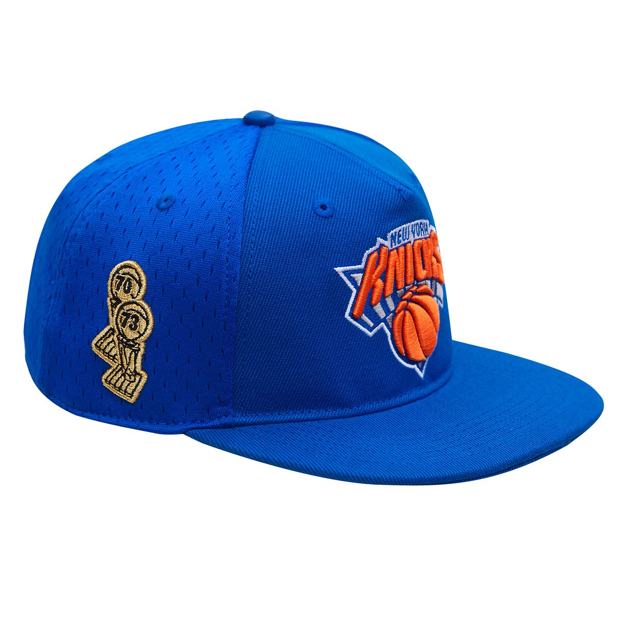 NBA NEW YORK KNICKS PINCH FRONT MESH BACK HAT (ROYAL BLUE)