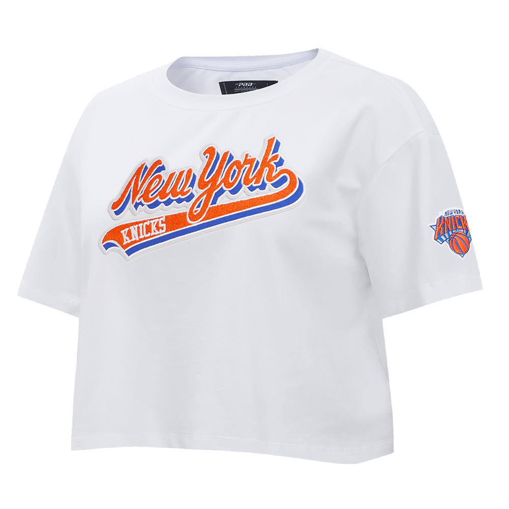 NBA NEW YORK KNICKS SCRIPT TAIL WOMEN'S SINGLE JERSEY BOXY TEE (WHITE)