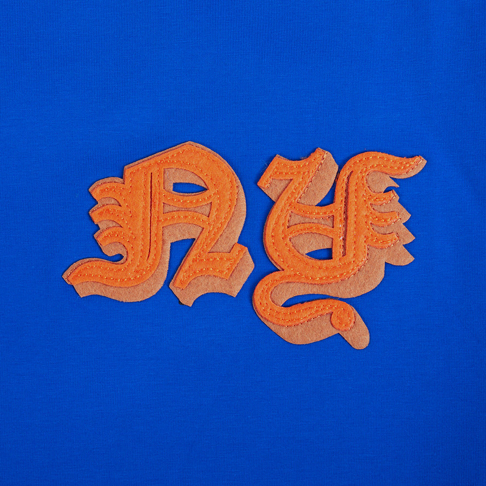 NBA NEW YORK KNICKS OLD ENGLISH WOMEN'S SJ BOXY TEE (ROYAL BLUE)