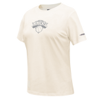NBA NEW YORK KNICKS STREET TEAM WOMEN'S SJ SLIM FIT TEE (EGGSHELL)