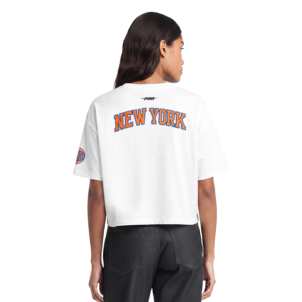 BNKA55266-WHT-MODEL-2