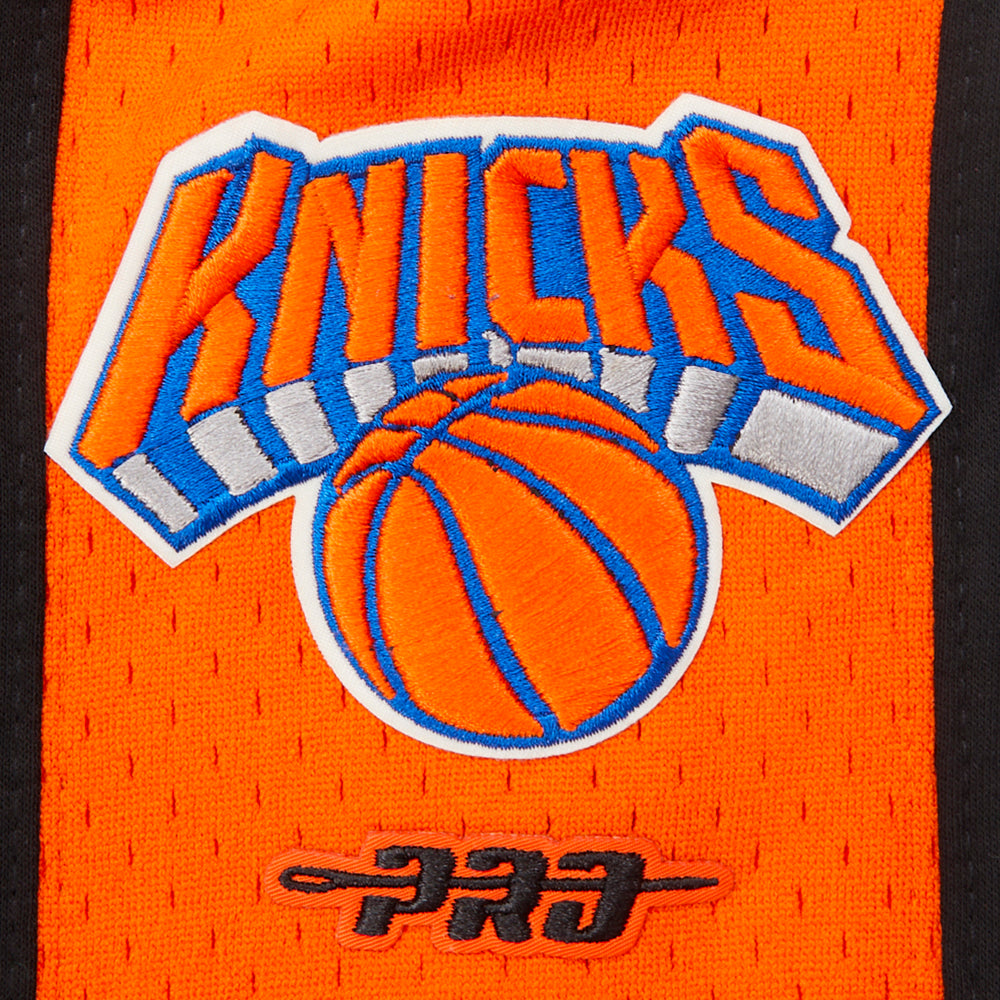 NBA NEW YORK KNICKS CLASSIC BIG BOY'S FLEECE 2.0 SHORT (BLACK/ORANGE)