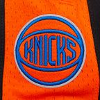 NBA NEW YORK KNICKS CLASSIC BIG BOY'S FLEECE 2.0 SHORT (BLACK/ORANGE)