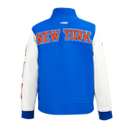 NBA NEW YORK KNICKS CLASSIC BLOUSON COLLÉGIAL EN LAINE POUR GARÇON JUNIOR (BLEU ROYAL/BLANC)