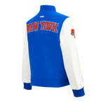 NBA NEW YORK KNICKS CLASSIC BLOUSON COLLÉGIAL EN LAINE POUR GARÇON JUNIOR (BLEU ROYAL/BLANC)