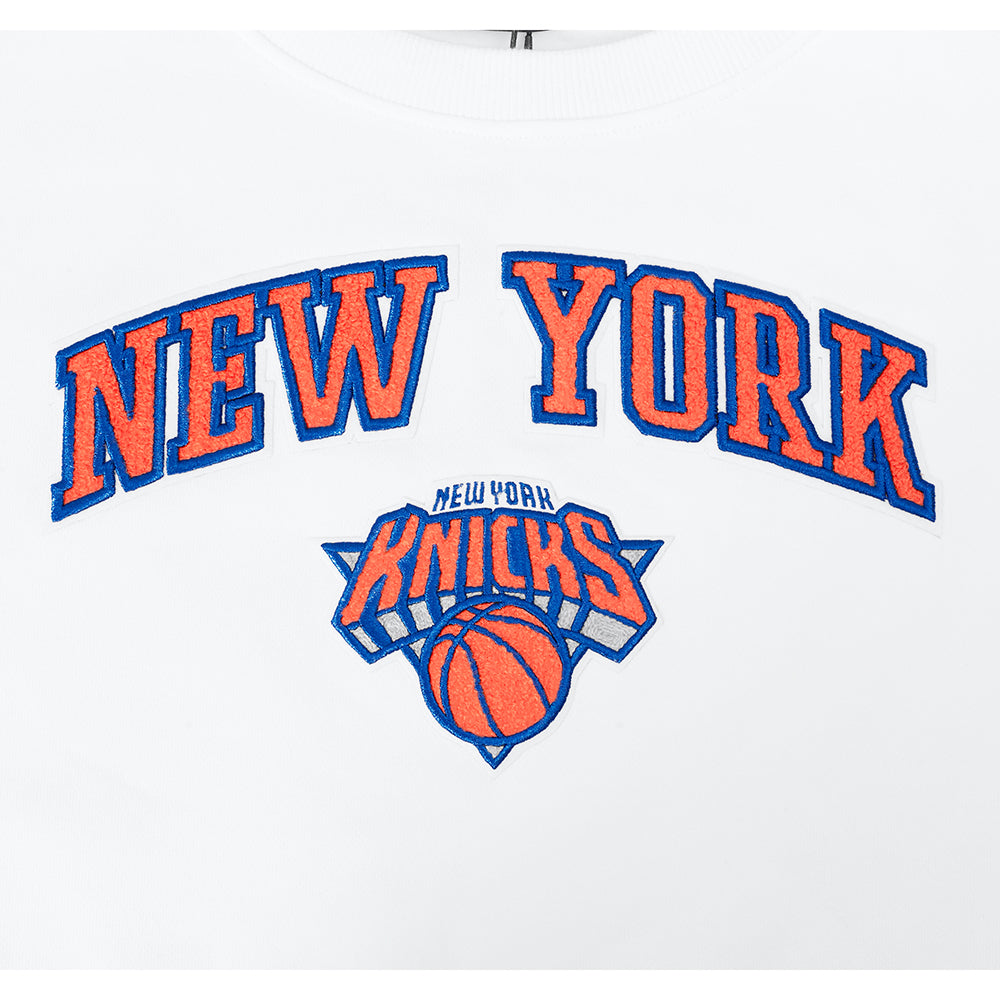 NBA NEW YORK KNICKS CLASSIC CHENILLE WOMEN'S SWEATSHIRT (WHITE)