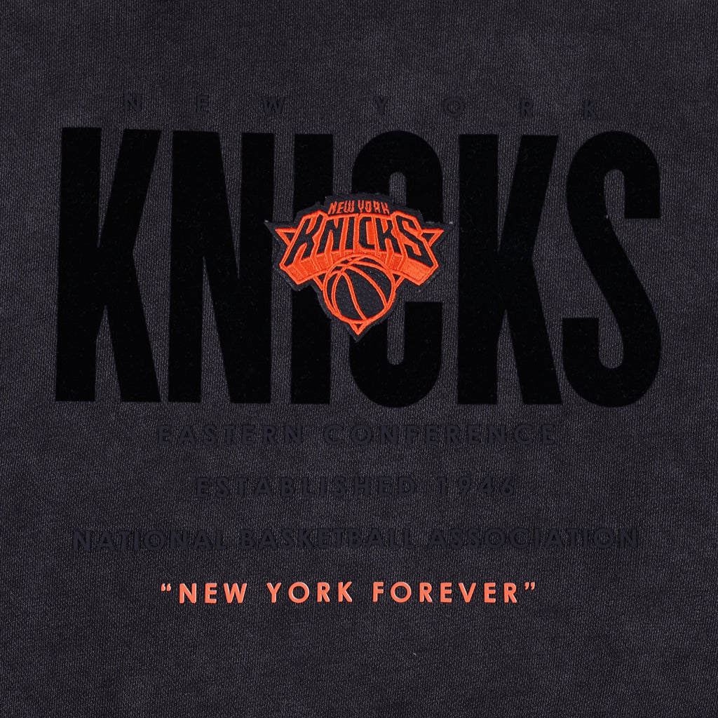 NBA NEW YORK KNICKS ECLIPSE WOMEN'S SWEATSHIRT (WASHED BLACK)