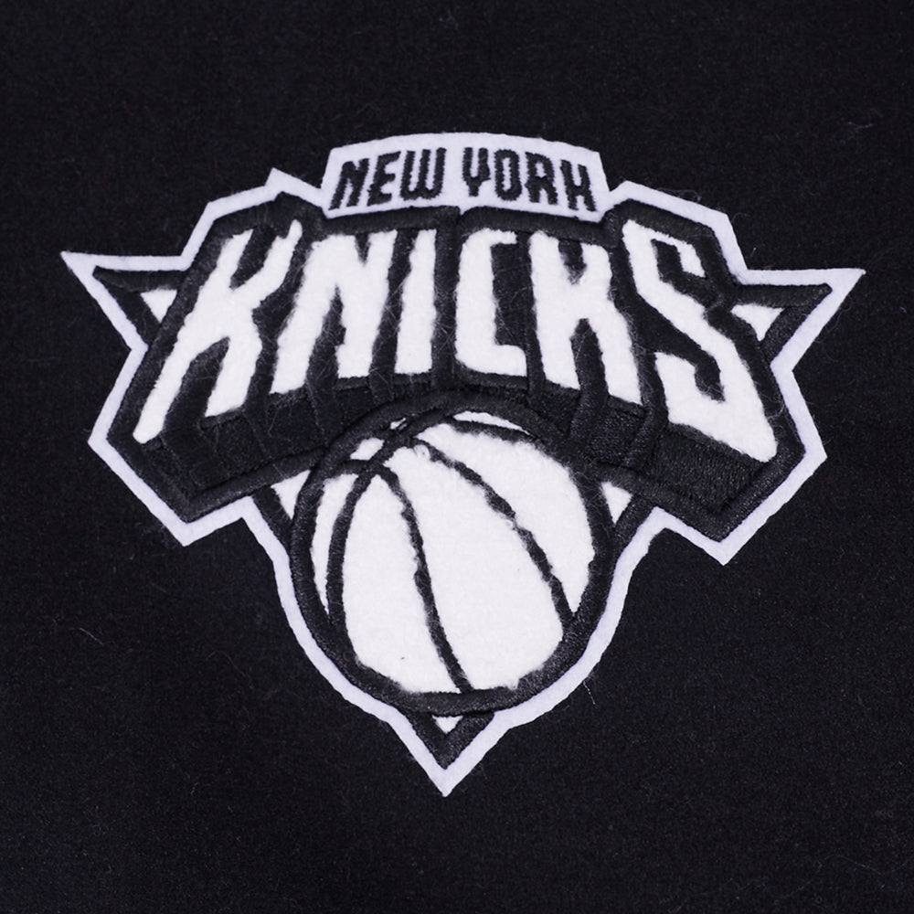 NBA NEW YORK KNICKS WOMEN'S VARSITY JACKET (BLACK/WHITE)