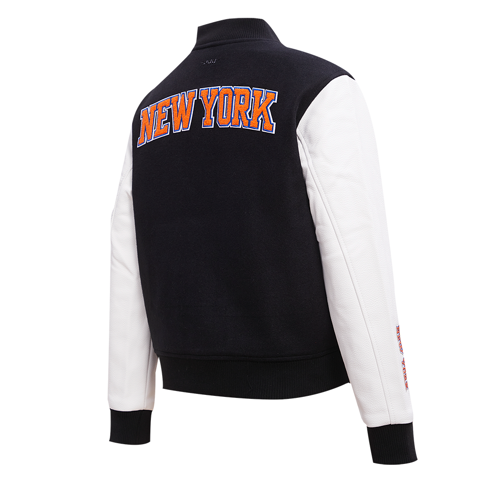 NBA NEW YORK KNICKS CLASSIC BLOUSON COLLÉGIAL EN LAINE POUR FEMME (NOIR/BLANC)