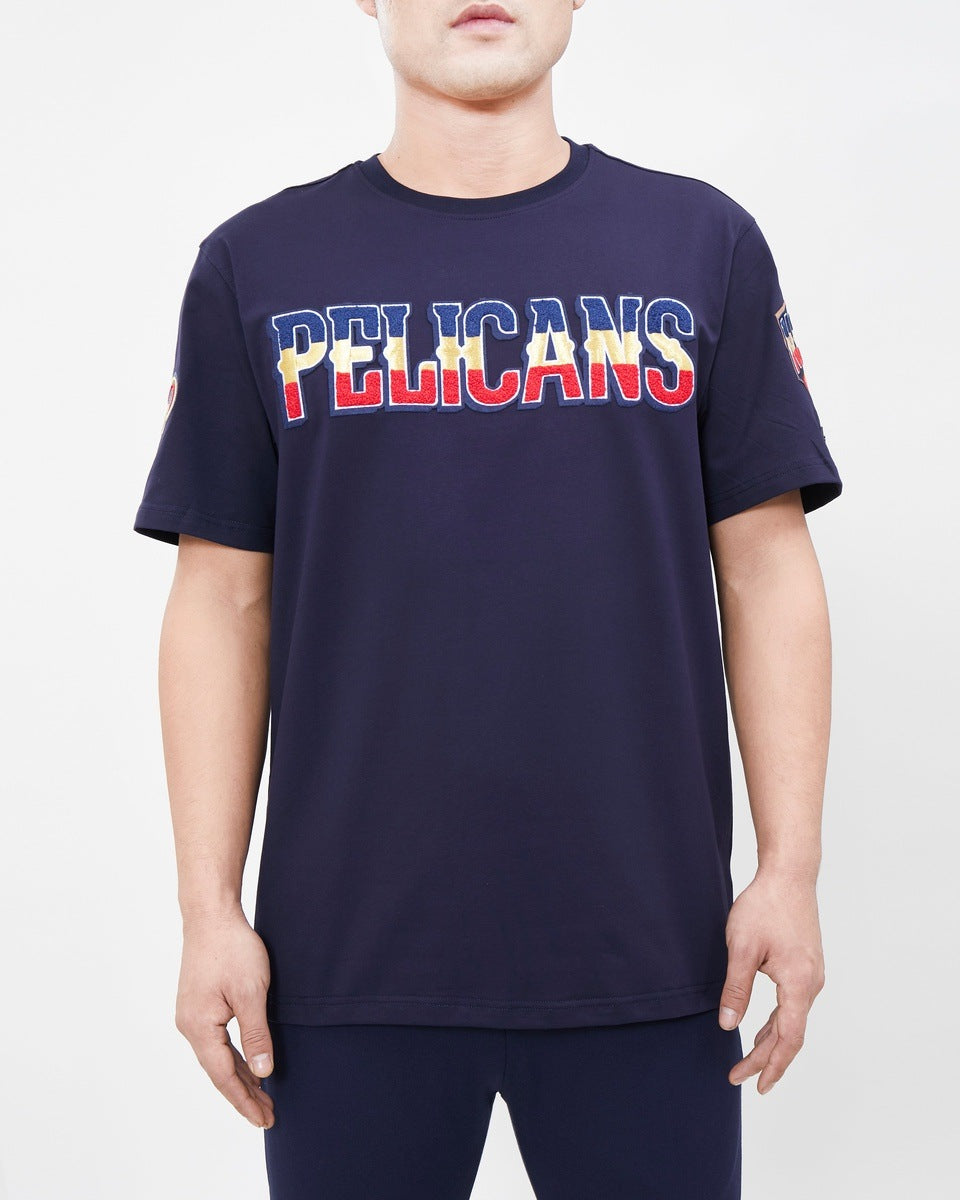 NBA NEW ORLEANS PELICANS CLASSIC CHENILLE T-SHIRT POUR HOMME (MARINE MINUIT)