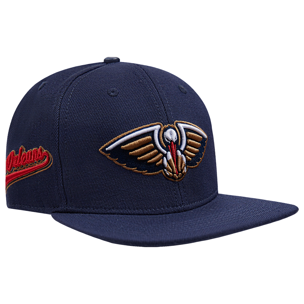 NBA NEW ORLEANS PELICANS SCRIPT TAIL WOOL SNAPBACK (MIDNIGHT NAVY)