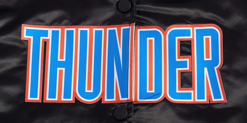NBA OKLAHOMA CITY THUNDER CLASSIC WOMEN'S SATIN JACKET (BLACK)