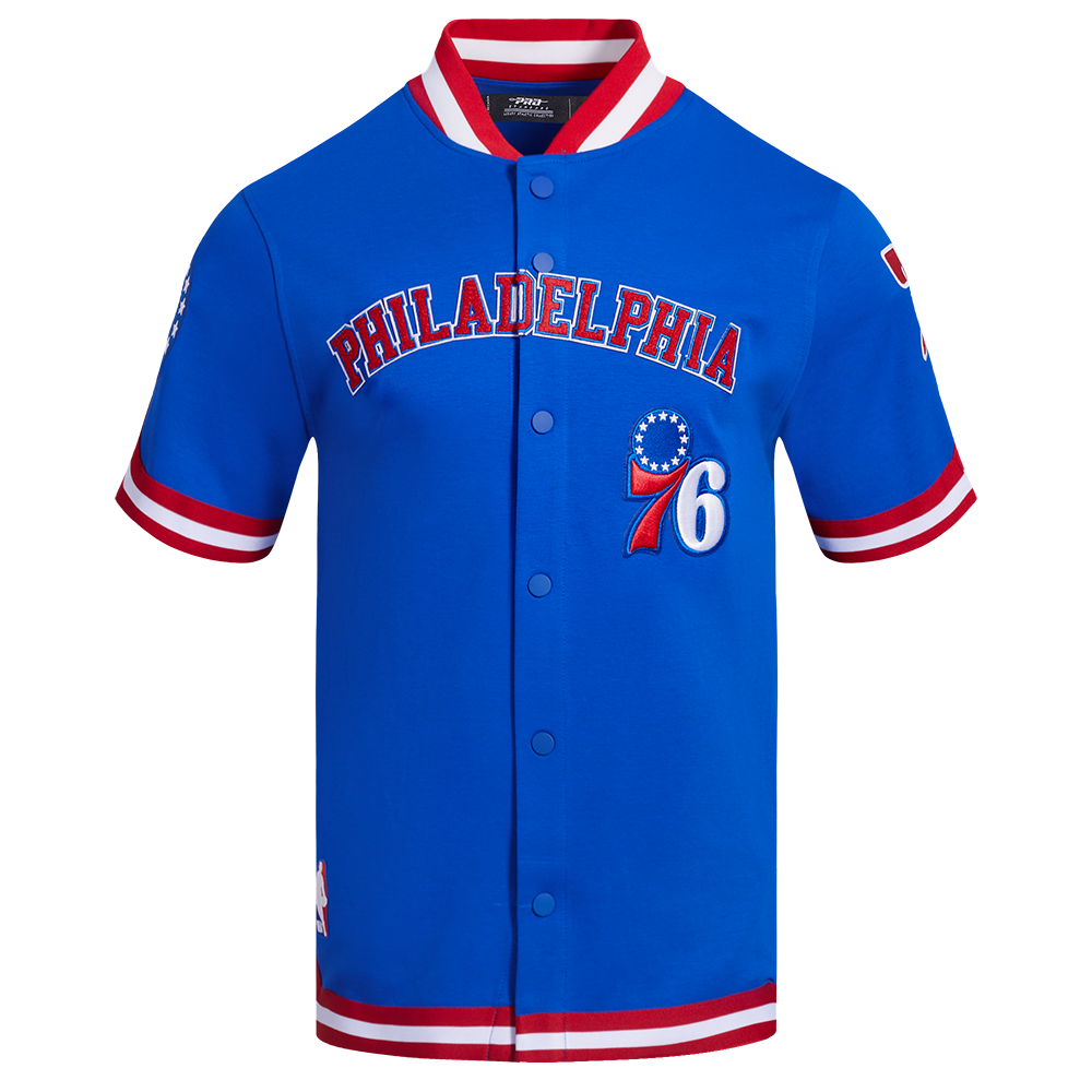 NBA PHILADELPHIA 76ERS CLASSIC BLOUSON PRO EN MAILLE DOUBLE À MANCHES COURTES POUR HOMME (BLEU ROYAL/ROUGE)