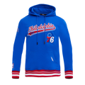 NBA PHILADELPHIA 76ERS SCRIPT TAIL CHANDAIL À CAPUCHON EN MOLLETON CÔTELÉ POUR HOMME (BLEU ROYAL/ROUGE)