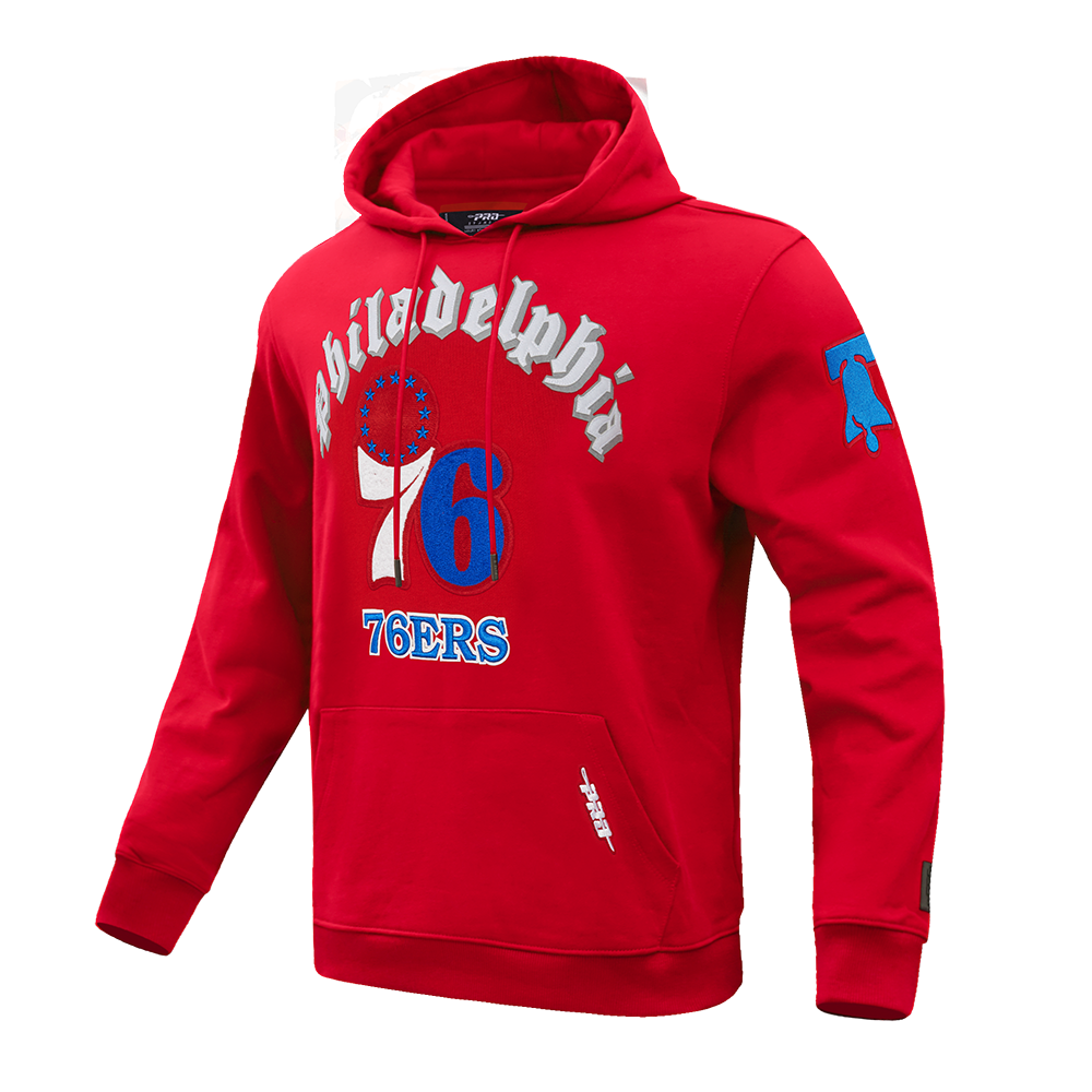 NBA PHILADELPHIA 76ERS OLD ENGLISH MEN'S PULLOVER HOODIE (RED)