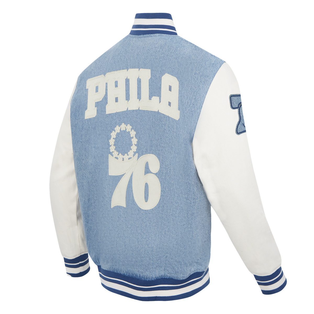 NBA PHILADELPHIA 76ERS VARSITY BLUES BLOUSON COLLÉGIAL EN DENIM POUR HOMME (DENIM/LIN)
