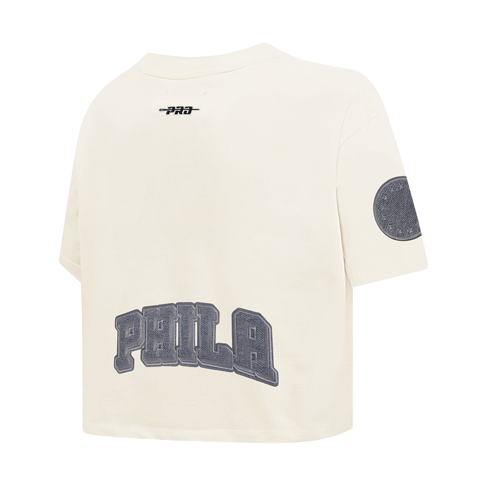 NBA PHILADELPHIA 76ERS REVERSE FRENCH TERRY T-SHIRT EN JERSEY SIMPLE À COUPE CARRÉE POUR FEMME (COQUILLE D'ŒUF)