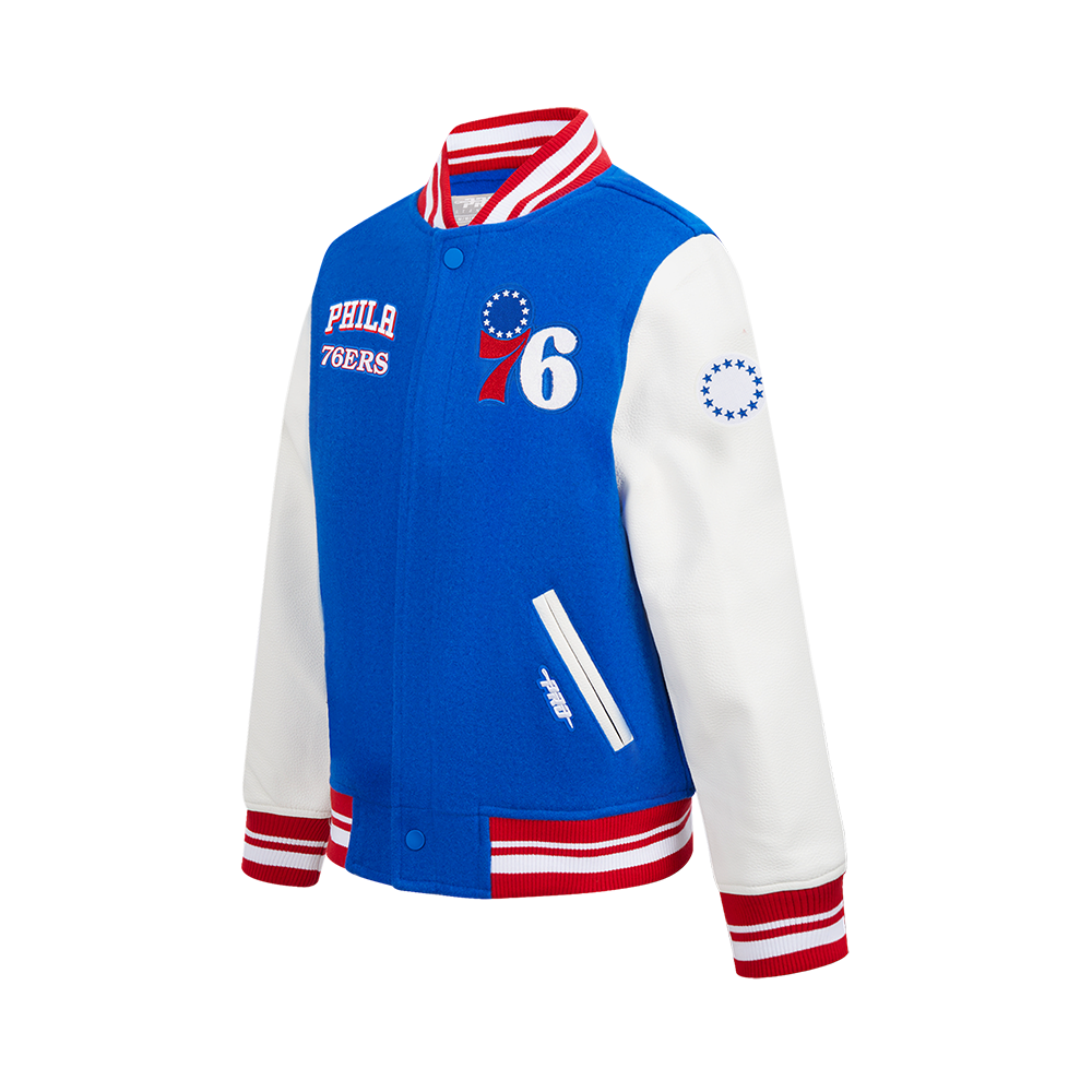 NBA PHILADELPHIA 76ERS RETRO CLASSIC BLOUSON COLLÉGIAL EN LAINE À BORDS CÔTELÉS POUR GARÇON JUNIOR (BLEU ROYAL/ROUGE)