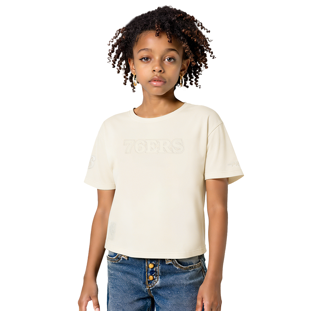 NBA PHILADELPHIA 76ERS NEUTRAL T-SHIRT À COUPE CARRÉE À MANCHES COURTES POUR FILLE JUNIOR (COQUILLE D'ŒUF)