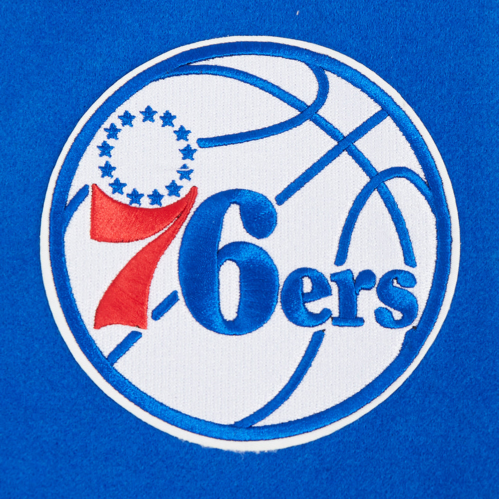 NBA PHILADELPHIA 76ERS CLASSIC BLOUSON COLLÉGIAL EN LAINE POUR FEMME (BLEU ROYAL/BLANC)