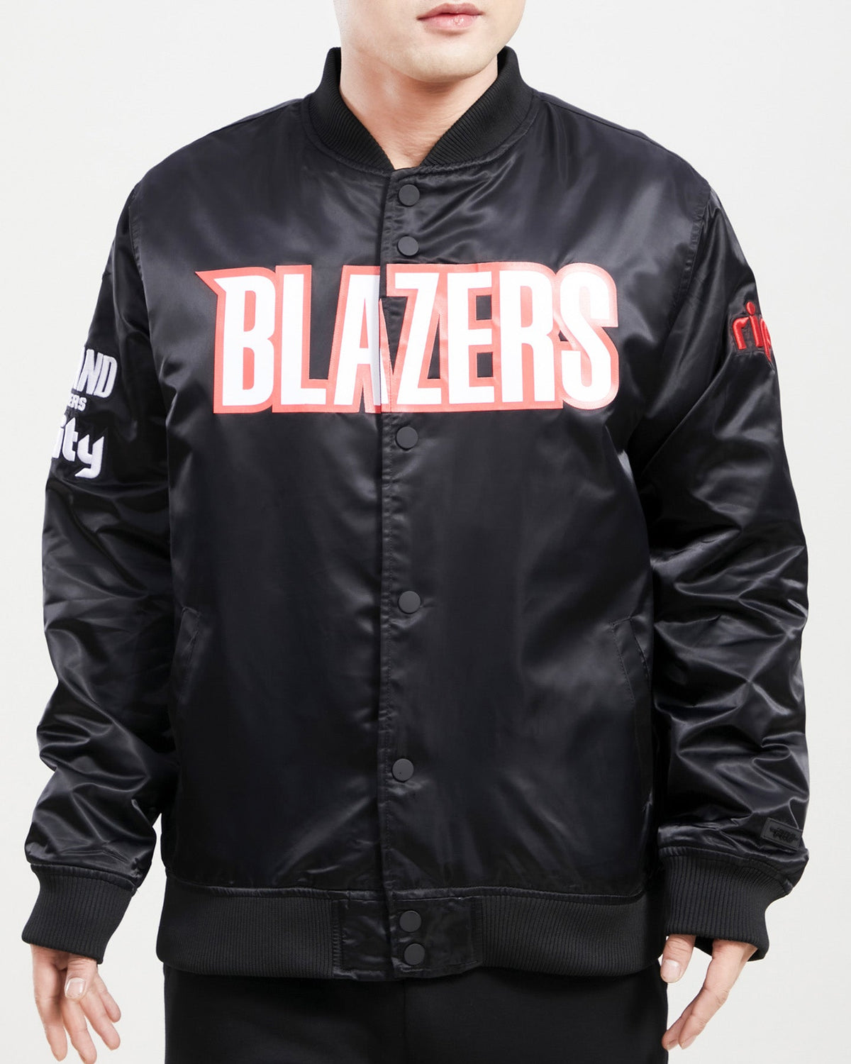 NBA PORTLAND TRAIL BLAZERS BLOUSON EN SATIN À GRAND LOGO D'ÉQUIPE POUR HOMME (NOIR)