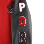 NBA PORTLAND TRAIL BLAZERS CLASSIC BLOUSON COLLÉGIAL EN LAINE POUR GARÇON ENFANT (ROUGE/NOIR)