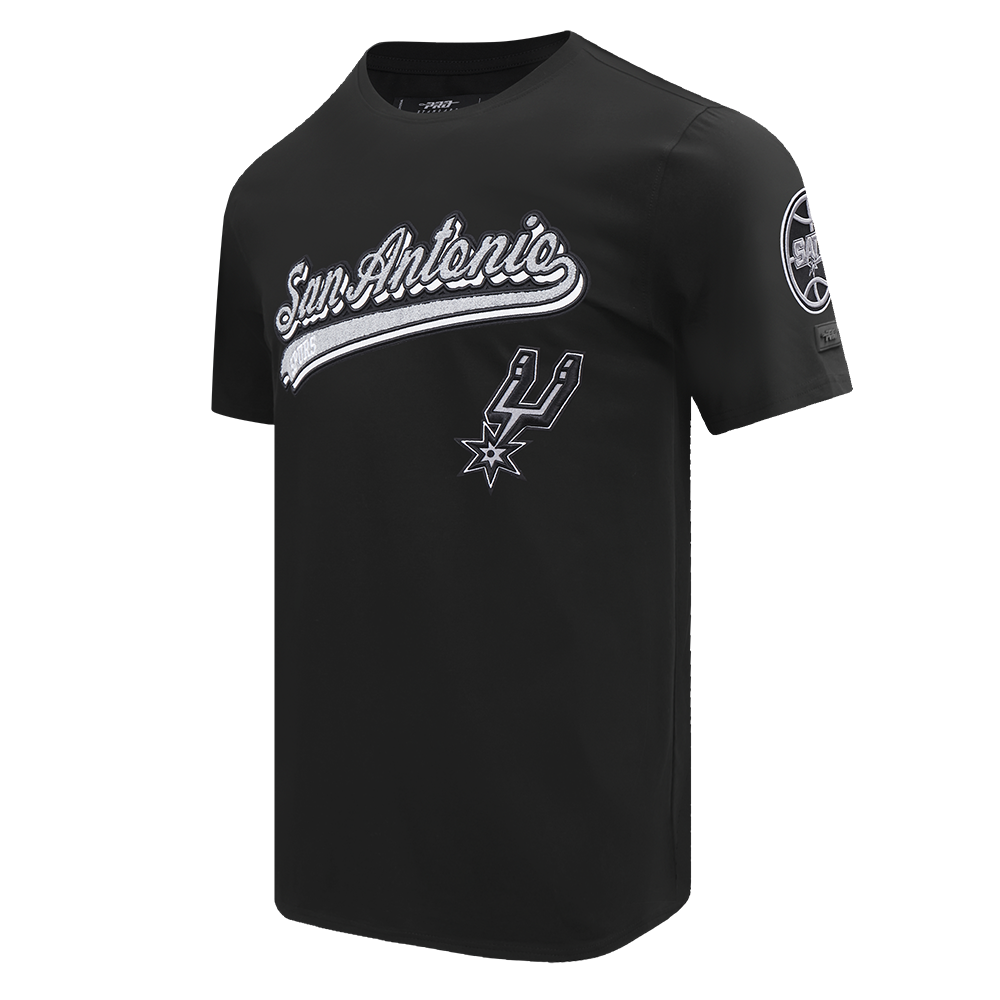NBA SAN ANTONIO SPURS SCRIPT TAIL MEN'S   TEE (BLACK)