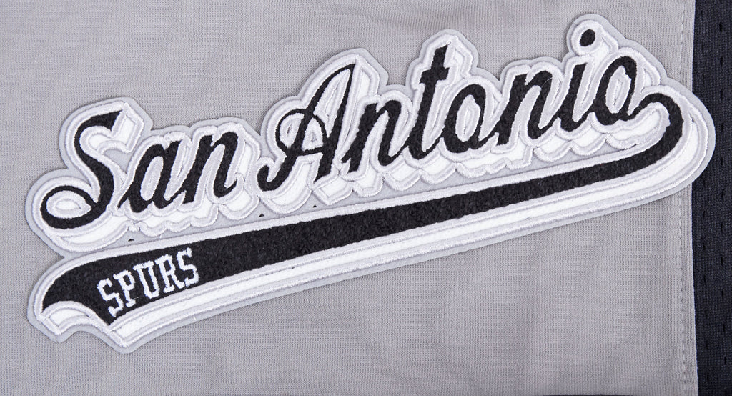 NBA SAN ANTONIO SPURS SCRIPT TAIL MEN'S DOUBLE KNIT 2.0 SHORT (GRAY/BLACK)