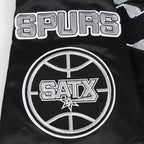 NBA SAN ANTONIO SPURS MASH UP BLOUSON EN SATIN À BORDS CÔTELÉS POUR HOMME (NOIR/GRIS)