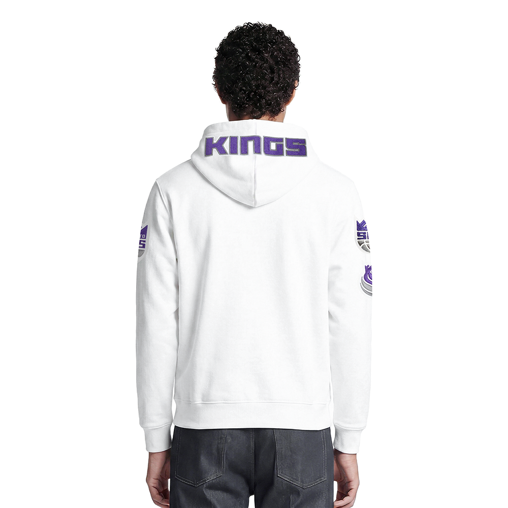 BSK552803-WHT-MODEL-2