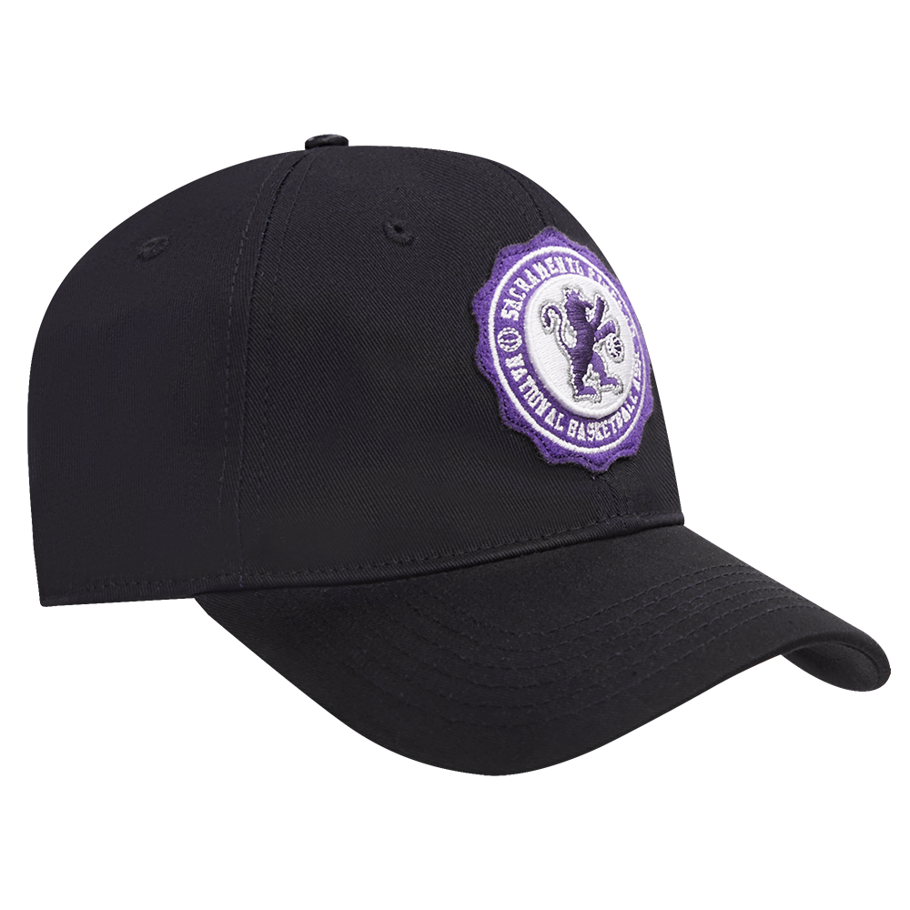 NBA SACRAMENTO KINGS CREST EMBLEM DAD HAT (BLACK)