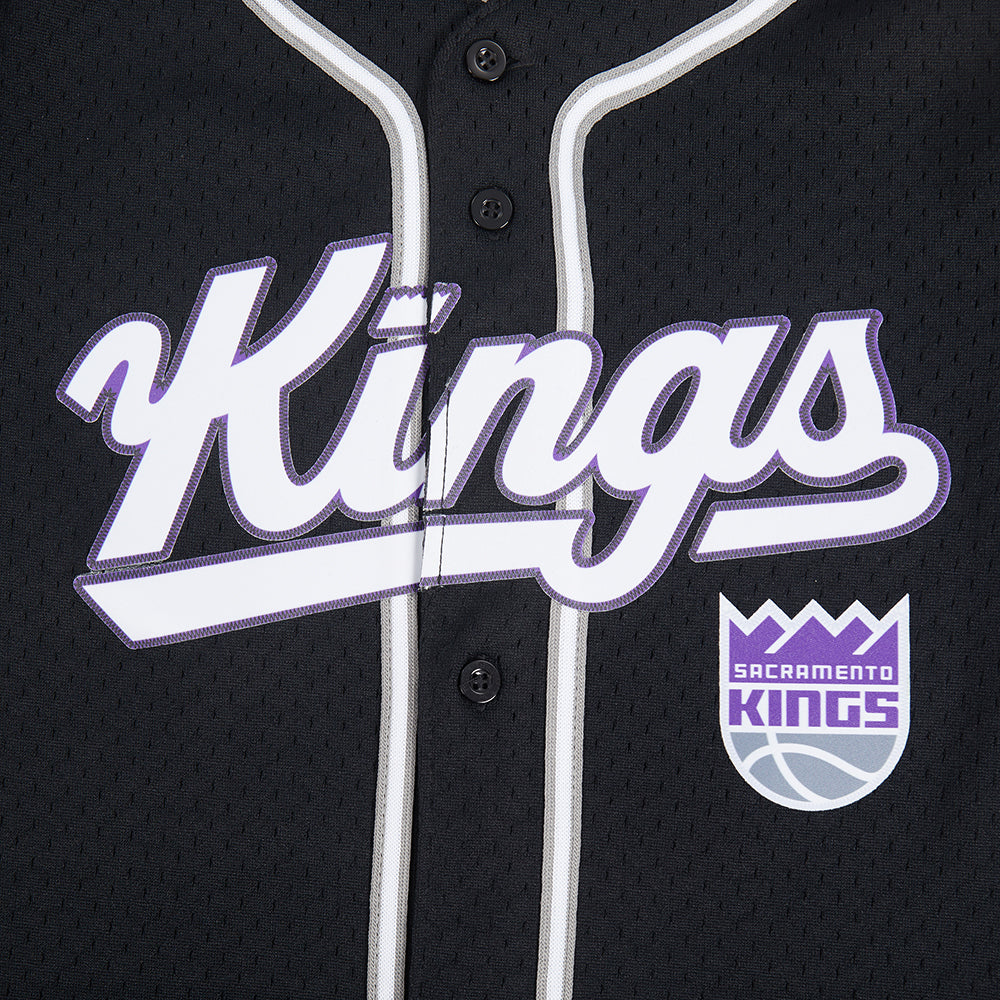 NBA SACRAMENTO KINGS CLASSIC BIG BOY'S MESH BUTTON DOWN SHIRT (BLACK/GRAY)