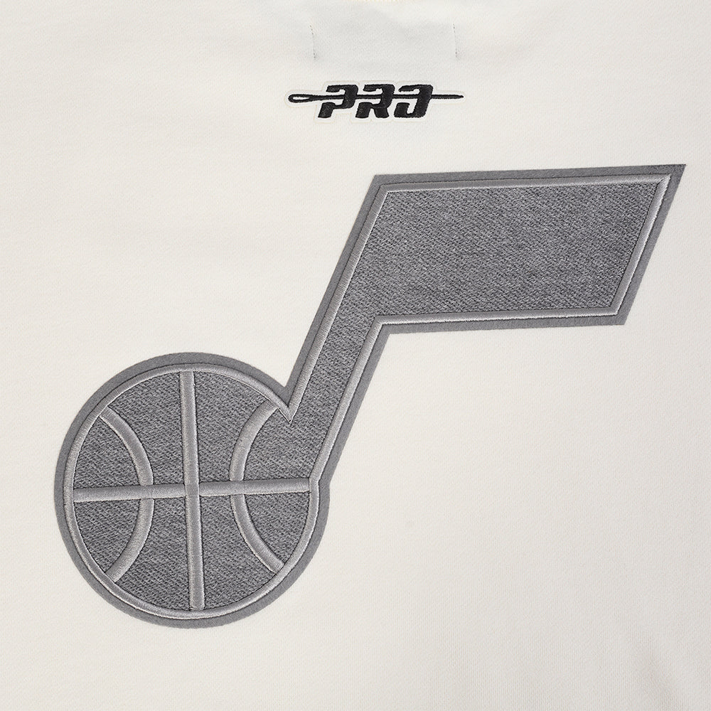 NBA UTAH JAZZ REVERSE FRENCH TERRY CHANDAIL À COL ROND EN MOLLETON À ÉPAULES TOMBANTES POUR HOMME (COQUILLE D'ŒUF)