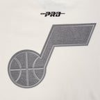 NBA UTAH JAZZ REVERSE FRENCH TERRY CHANDAIL À COL ROND EN MOLLETON À ÉPAULES TOMBANTES POUR HOMME (COQUILLE D'ŒUF)