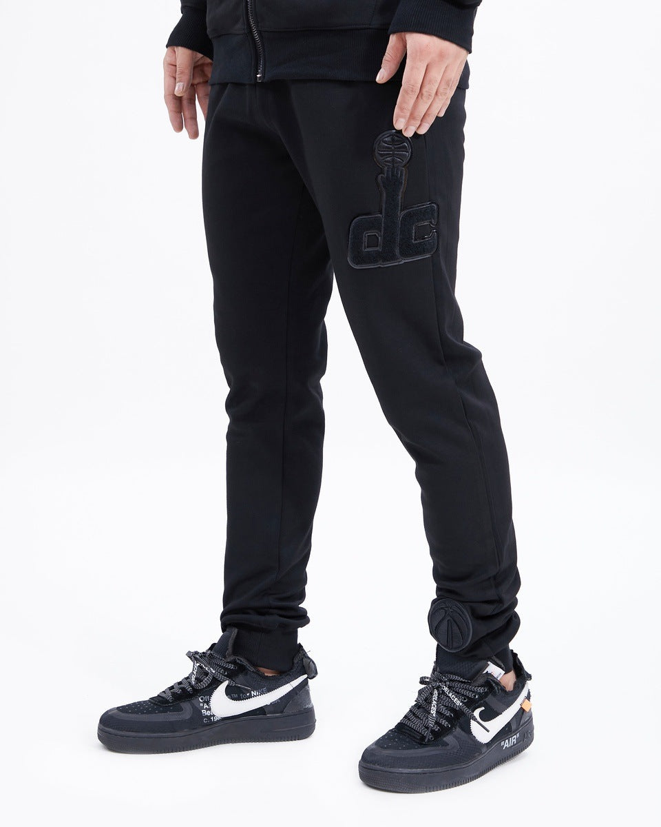 NBA WASHINGTON WIZARDS TRIPLE BLACK LOGO MEN'S JOGGER (BLACK)