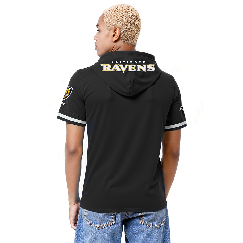NFL BALTIMORE RAVENS LAMAR JACKSON #8 CLASSIC PNN MEN'S SS PO HOODIE (BLACK)