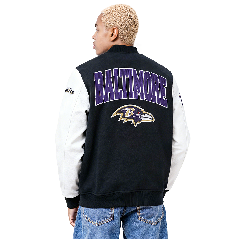 NFL BALTIMORE RAVENS CITY ARCH BLOUSON COLLÉGIAL EN LAINE POUR HOMME (NOIR/BLANC M60030)