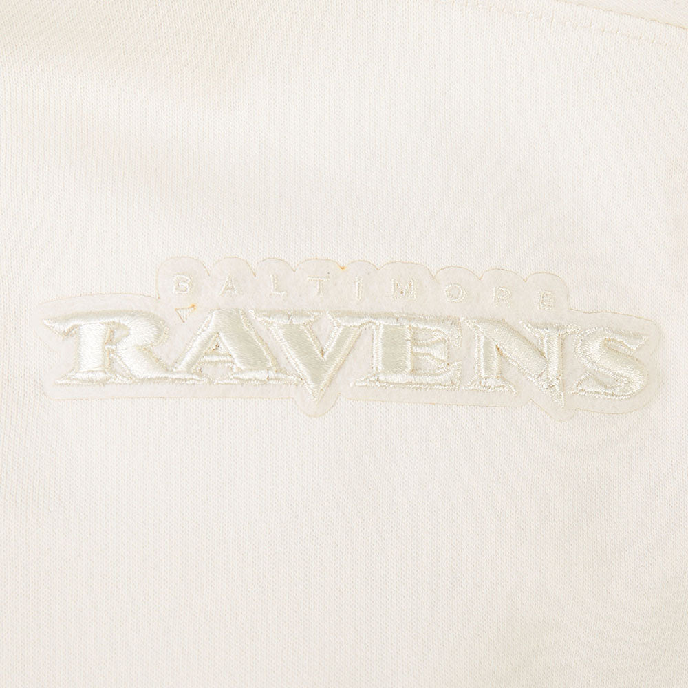 NFL BALTIMORE RAVENS LAMAR JACKSON #8 NEUTRAL CHANDAIL À COL ROND EN MOLLETON POUR FEMME (COQUILLE D'ŒUF)