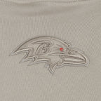 NFL BALTIMORE RAVENS NEUTRAL CHANDAIL À CAPUCHON COURT EN MOLLETON (TAUPE)