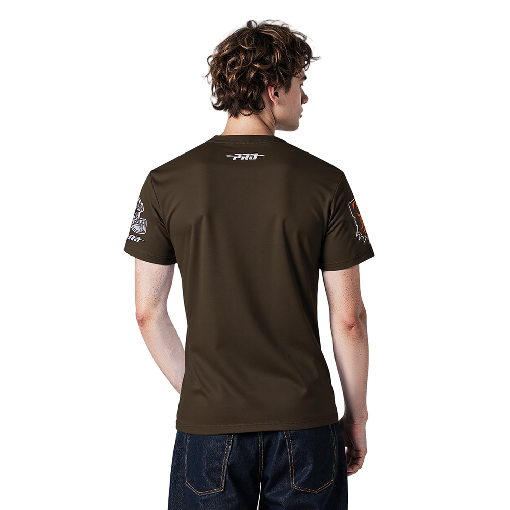 NFL CLEVELAND BROWNS CLASSIC CHENILLE T-SHIRT EN JERSEY SIMPLE POUR HOMME (BRUN)