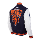 NFL CHICAGO BEARS TEAM BADGE BLOUSON COLLÉGIAL EN LAINE À BORDS CÔTELÉS POUR HOMME (MARINE MINUIT/ORANGE/MARINE MINUIT)