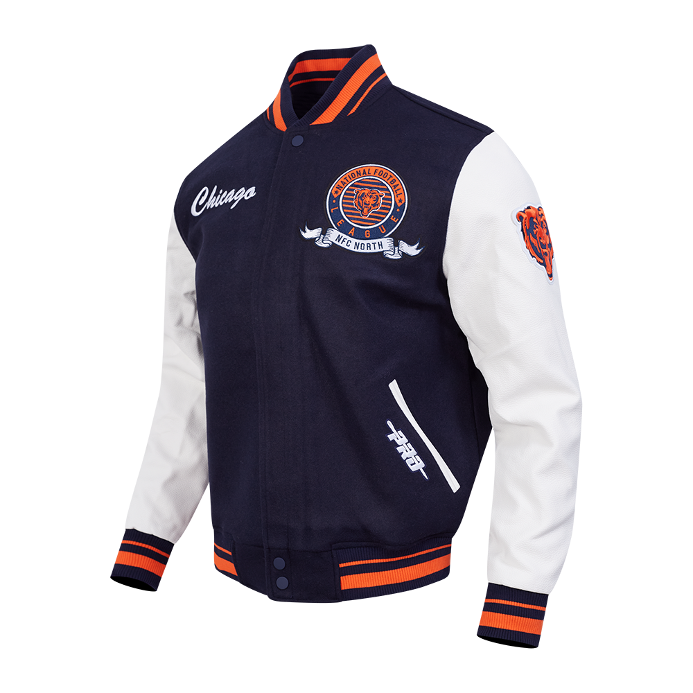 NFL CHICAGO BEARS TEAM BADGE BLOUSON COLLÉGIAL EN LAINE À BORDS CÔTELÉS POUR HOMME (MARINE MINUIT/ORANGE/MARINE MINUIT)